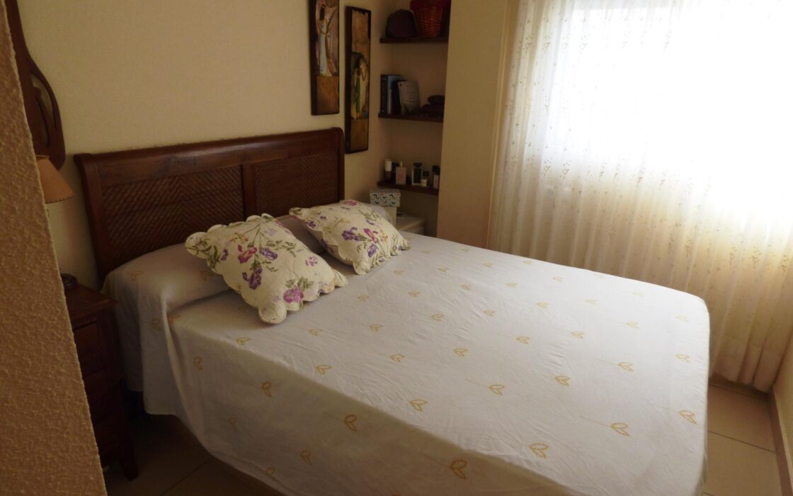 Апартаменты в Эль Кампельо 105 кв.м с террасой 200 м до моря