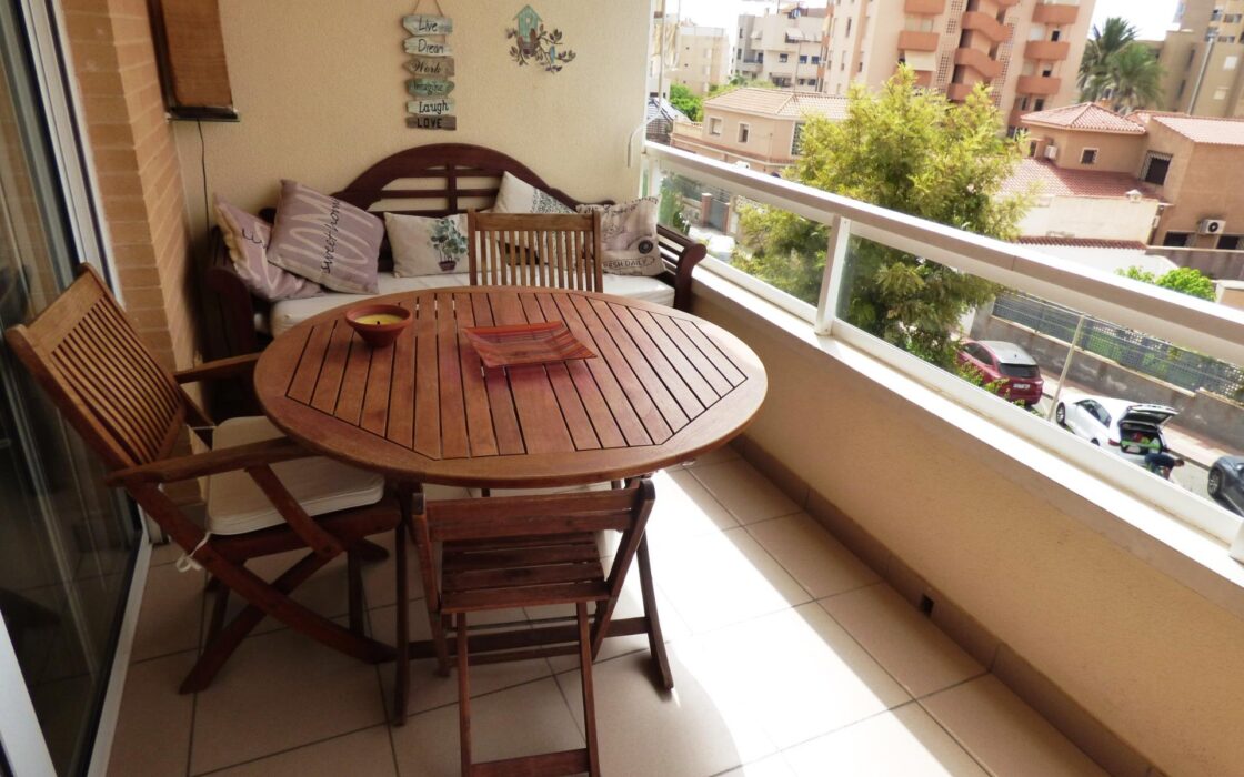 Апартаменты в Эль Кампельо 105 кв.м с террасой 200 м до моря