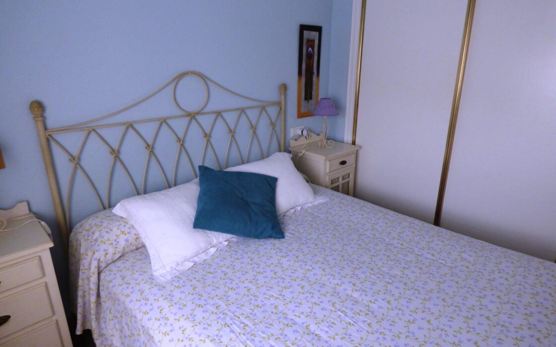 Апартаменты в Эль Кампельо 105 кв.м с террасой 200 м до моря