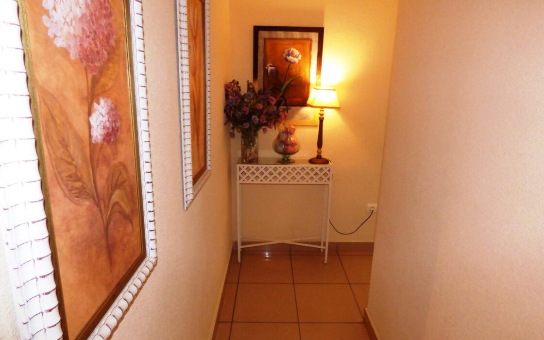 Апартаменты в Эль Кампельо 105 кв.м с террасой 200 м до моря