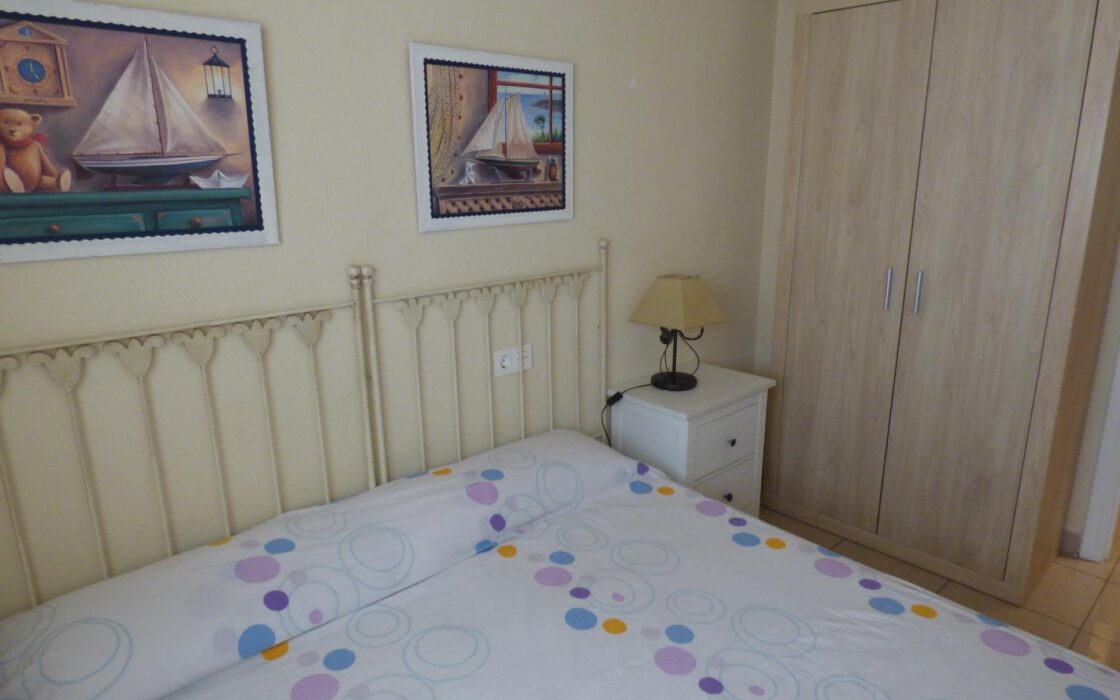 Апартаменты в Эль Кампельо 105 кв.м с террасой 200 м до моря