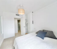 Дуплекс-пентхаус в Эстепоне с террасой и видом на море