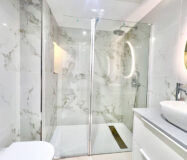 Дуплекс-пентхаус в Эстепоне с террасой и видом на море