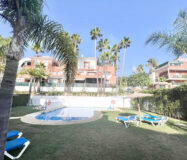 Дуплекс-пентхаус в Эстепоне с террасой и видом на море