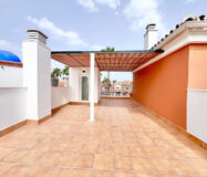 Дуплекс-пентхаус в Эстепоне с террасой и видом на море