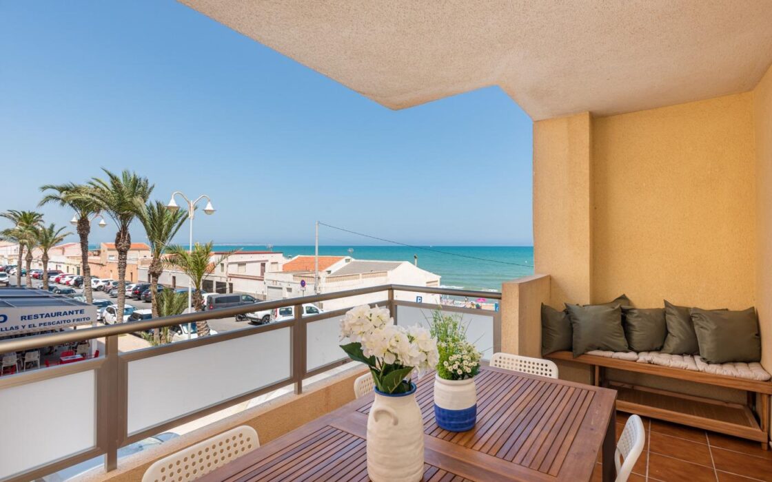 Апартаменты 108 кв.м в Гуардамаре с террасой