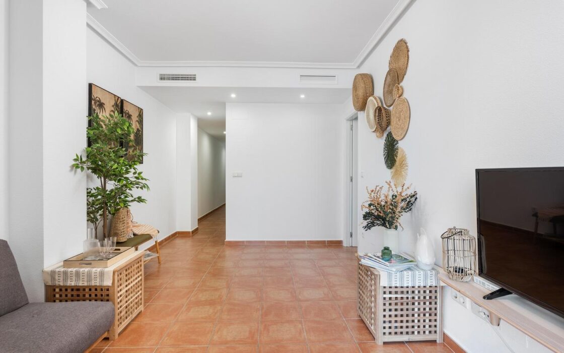 Апартаменты 108 кв.м в Гуардамаре с террасой