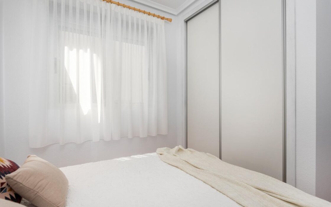 Апартаменты 108 кв.м в Гуардамаре с террасой