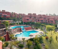 Дуплекс в Естепоні з терасою та морськими видами 212 кв.м