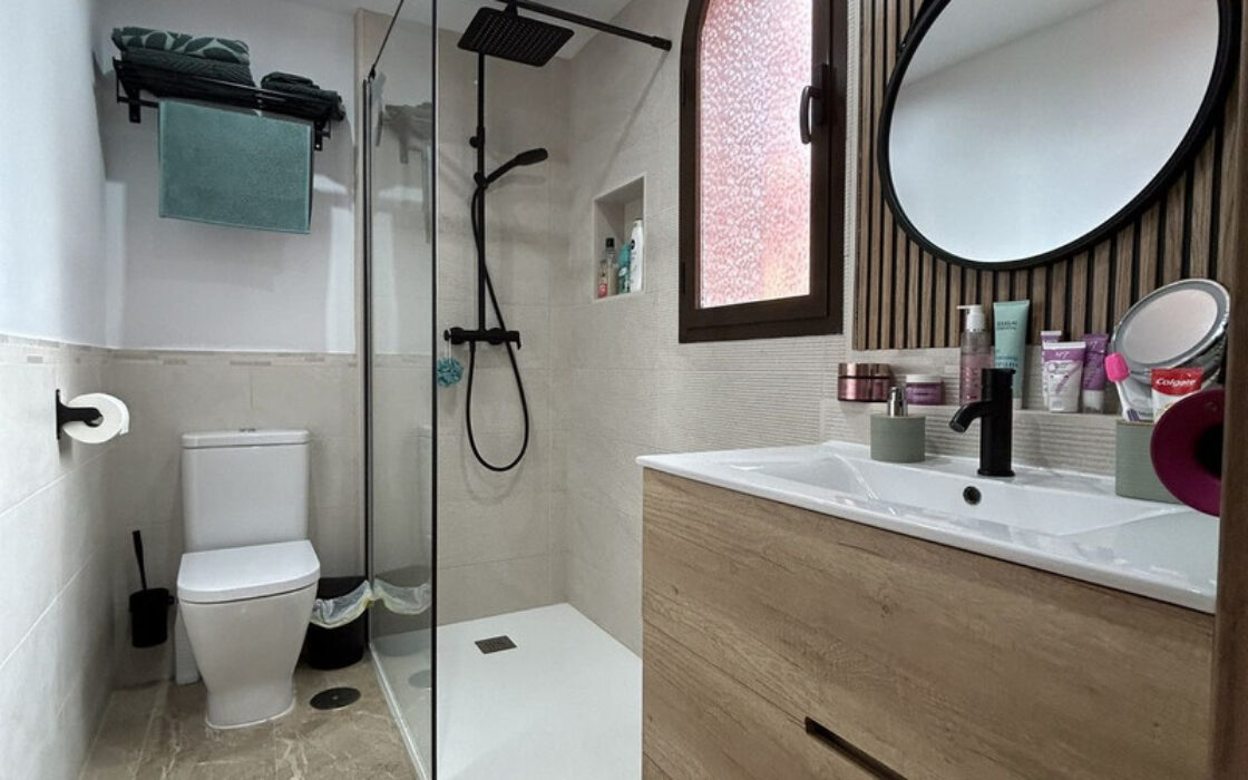 Дуплекс в Естепоні з терасою та морськими видами 212 кв.м