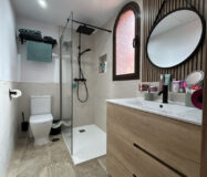 Дуплекс в Естепоні з терасою та морськими видами 212 кв.м