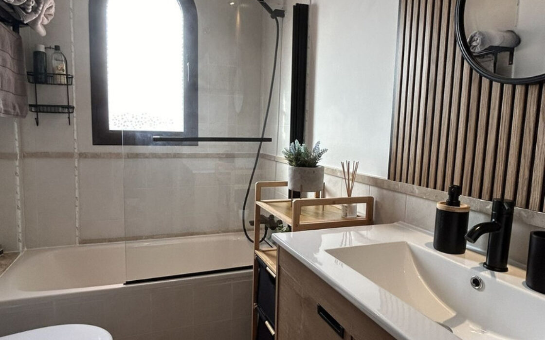 Дуплекс в Естепоні з терасою та морськими видами 212 кв.м