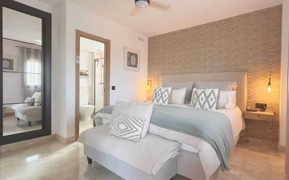 Дуплекс в Естепоні з терасою та морськими видами 212 кв.м