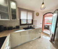 Дуплекс в Естепоні з терасою та морськими видами 212 кв.м