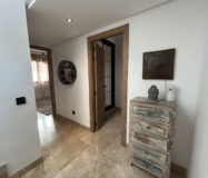 Дуплекс в Естепоні з терасою та морськими видами 212 кв.м