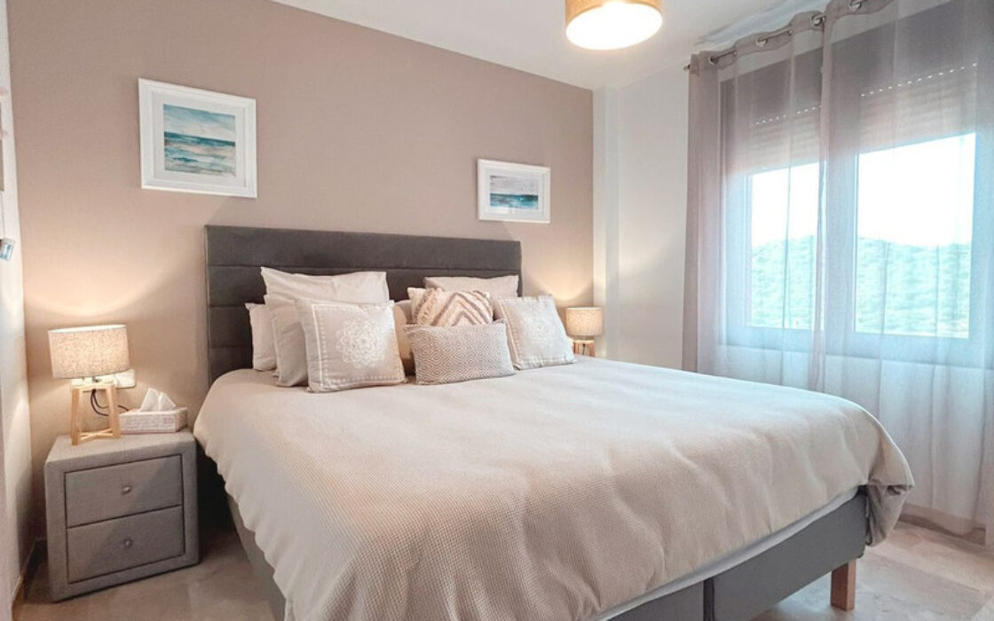 Дуплекс в Естепоні з терасою та морськими видами 212 кв.м