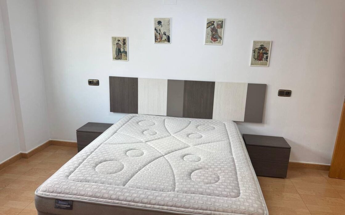 Апартаменты в Торревьехе 151 кв.м в 750 м от моря