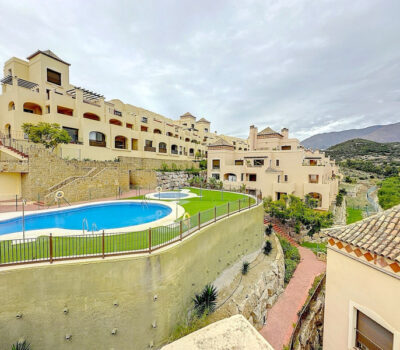 Дуплекс пентхаус з терасою в Естепоні 170 кв.м