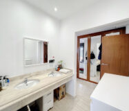 Дуплекс пентхаус с террасой в Эстепоне 170 кв.м