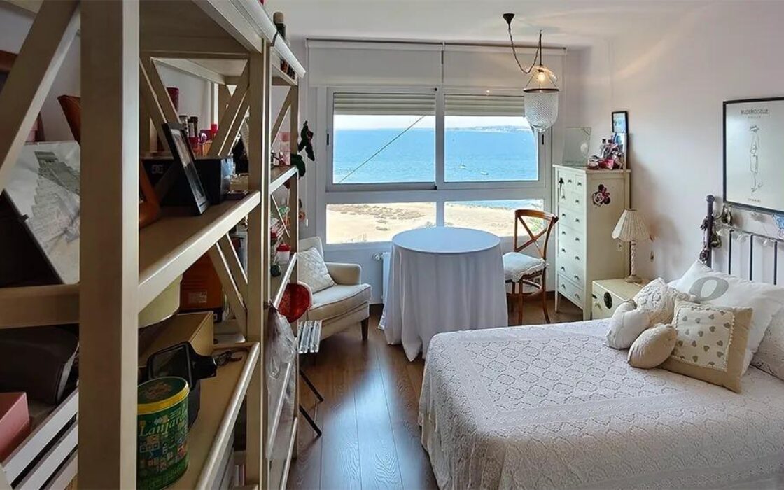 Апартаменти у моря в San Juan Playa 178 кв.м 4 спальні