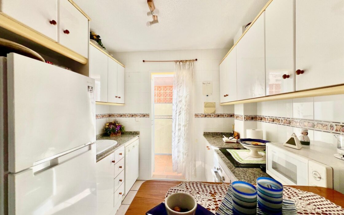 Будинок в Торрев’єсі 101 кв.м з видом на море та терасою