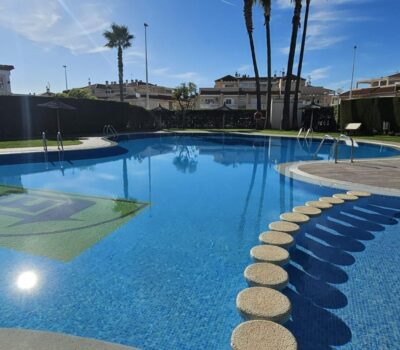 Дуплекс з терасою в Ориуэла Коста 4 спальні 275000€