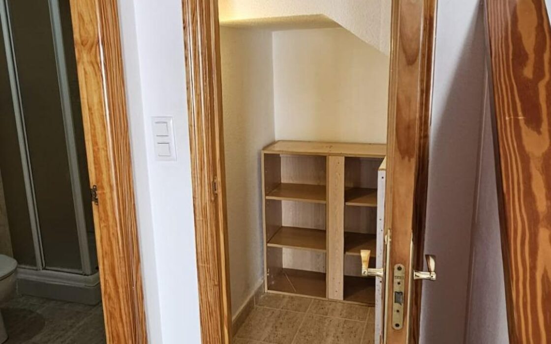 Дуплекс з терасою в Ориуэла Коста 4 спальні 275000€