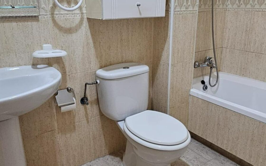 Дуплекс з терасою в Ориуэла Коста 4 спальні 275000€