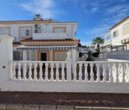 Дуплекс з терасою в Ориуэла Коста 4 спальні 275000€