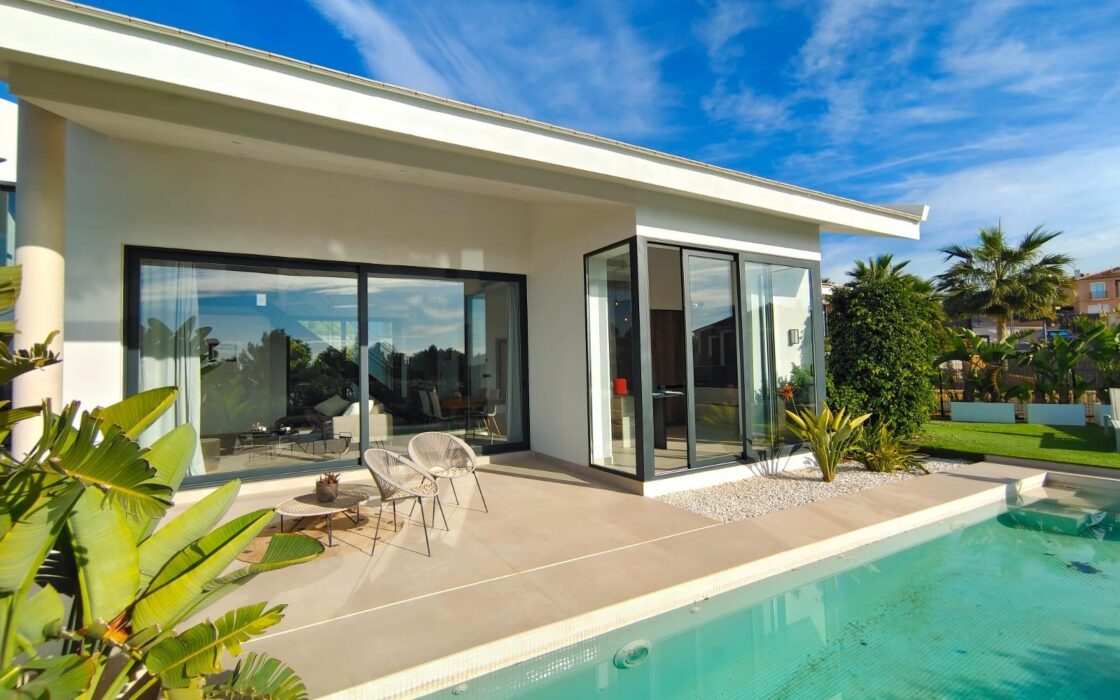 Дизайнерська вілла з видом на море в Фінестраті 197 кв.м