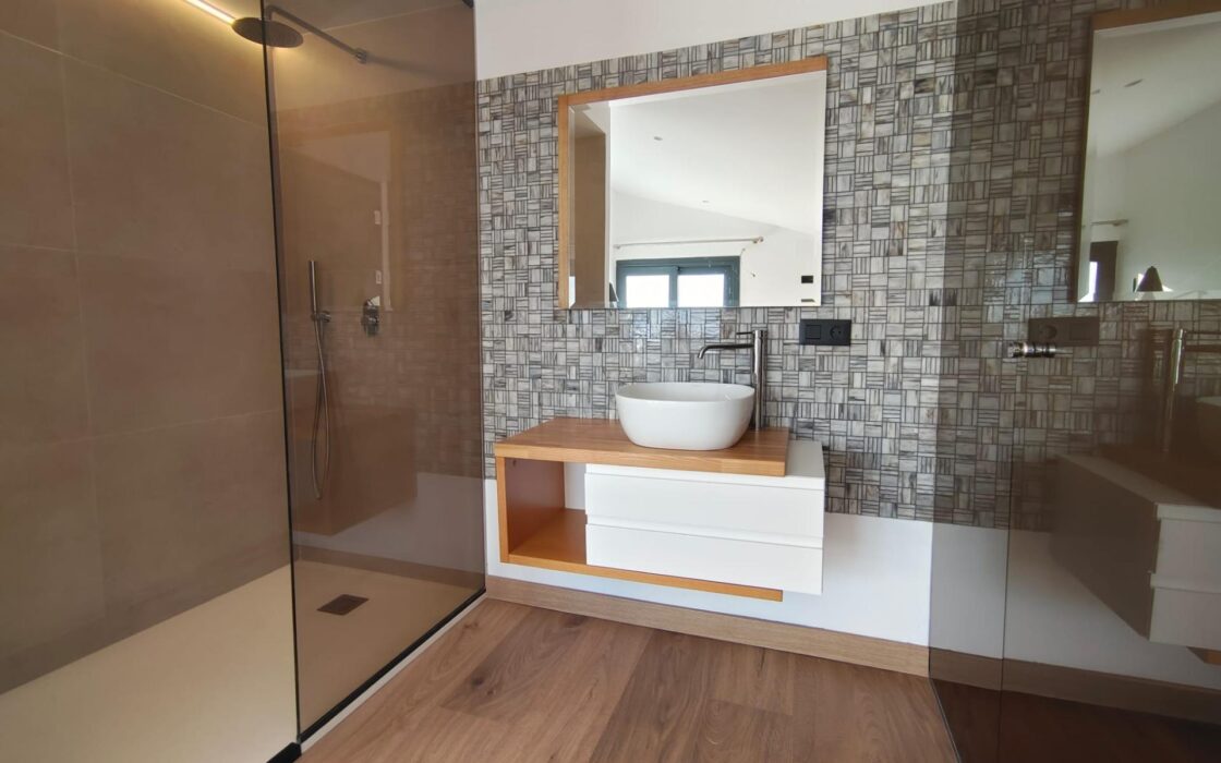 Дизайнерська вілла з видом на море в Фінестраті 197 кв.м