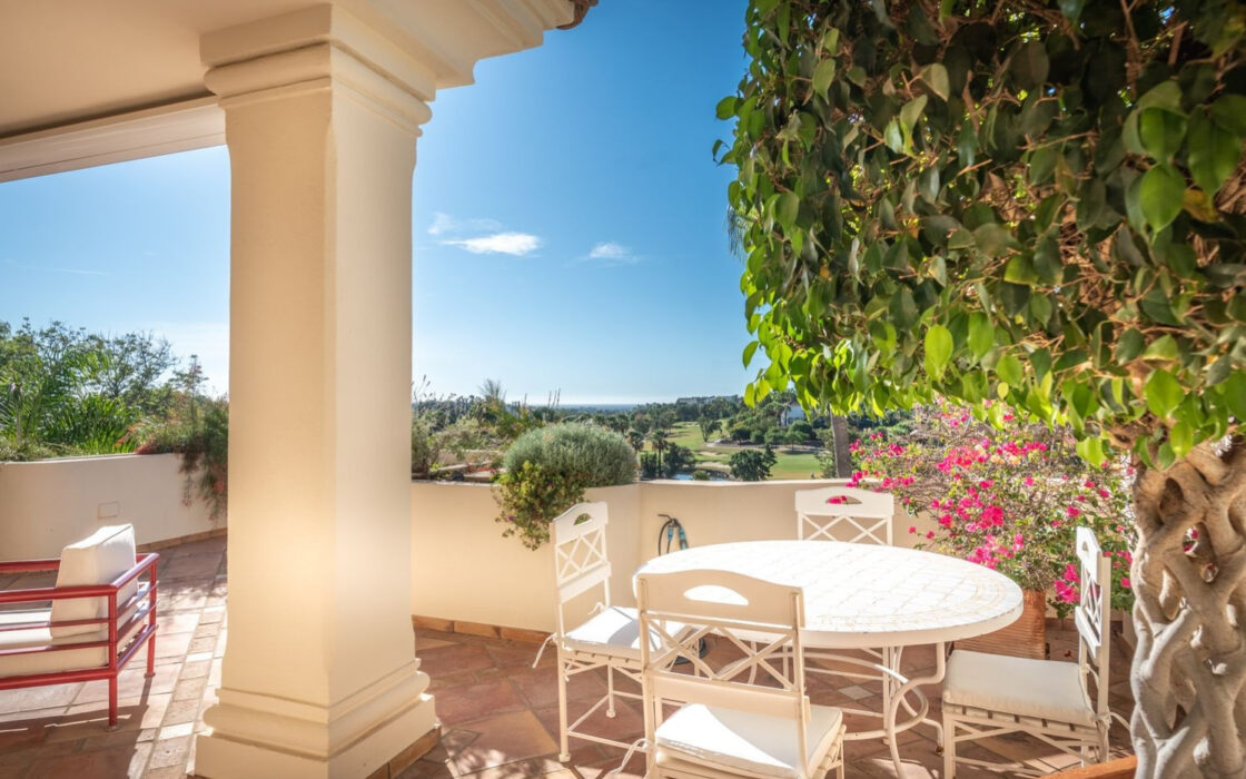 Уникальный Пентхаус с Террасой в Las Alamandas 201 кв.м