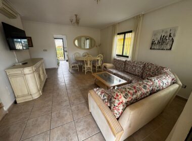 Вилла 223 кв.м в Ориуэла-Коста с бассейном и террасой