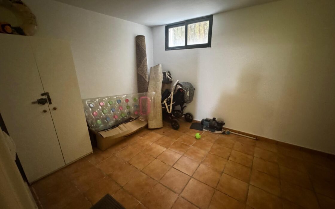 Вилла 223 кв.м в Ориуэла-Коста с бассейном и террасой