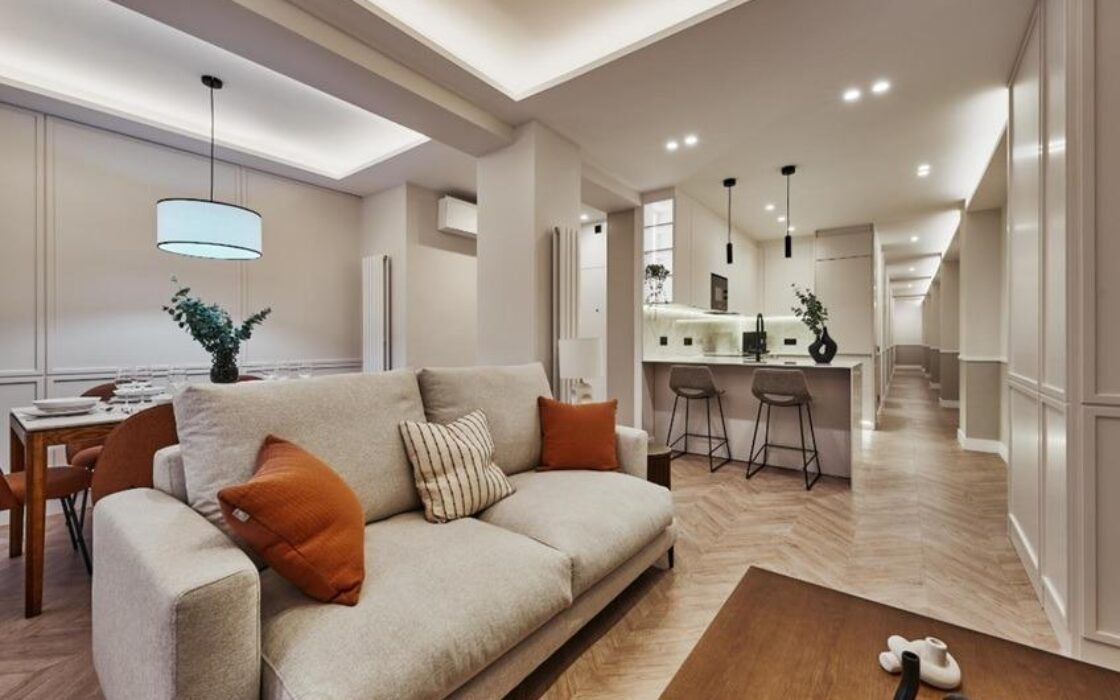 Апартаменты 141 кв.м в Мадриде с балконом и лифтом