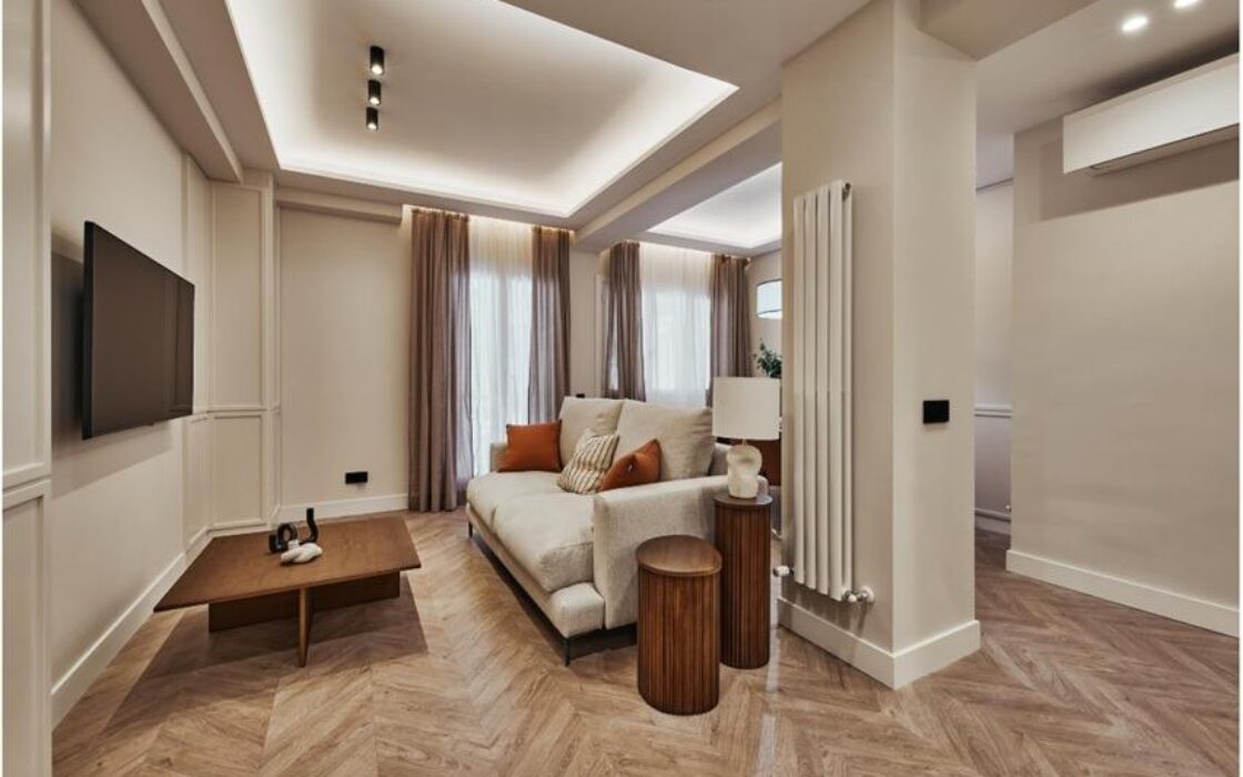 Апартаменты 141 кв.м в Мадриде с балконом и лифтом