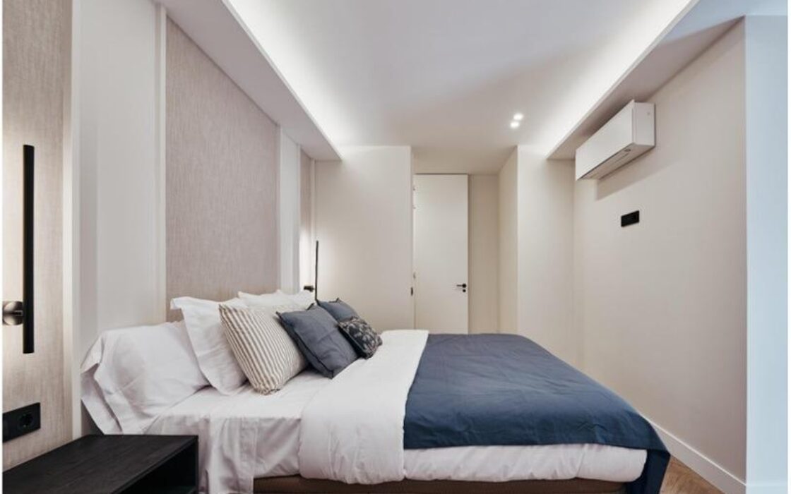 Апартаменты 141 кв.м в Мадриде с балконом и лифтом