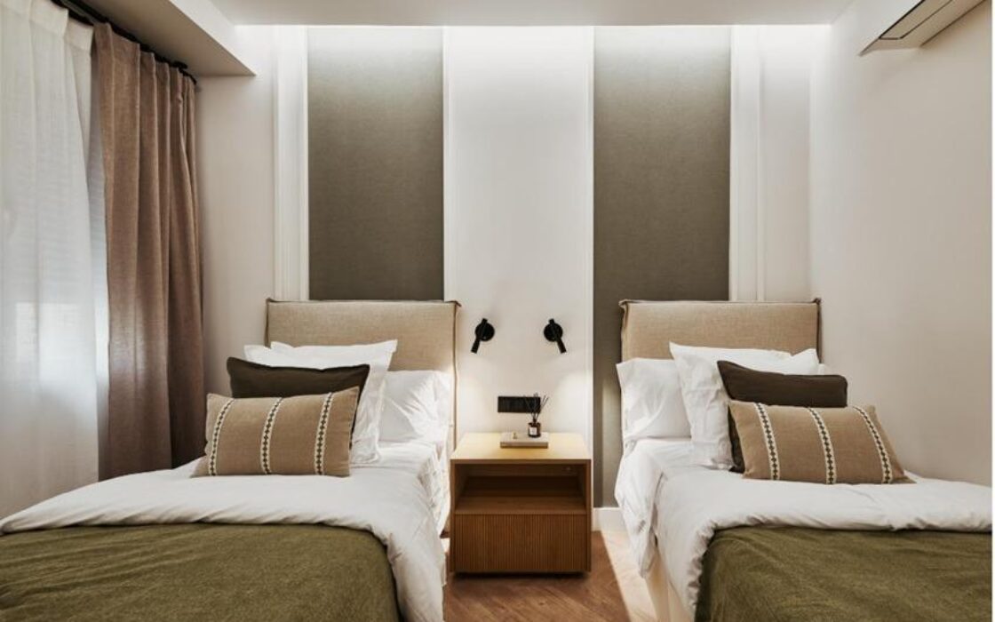 Апартаменты 141 кв.м в Мадриде с балконом и лифтом