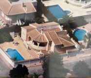 Вилла в Сьюдад Кесада 125 кв.м у моря с бассейном