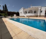 Вилла в Сьюдад Кесада 125 кв.м у моря с бассейном