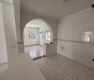 Вилла в Сьюдад Кесада 125 кв.м у моря с бассейном