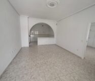 Вилла в Сьюдад Кесада 125 кв.м у моря с бассейном