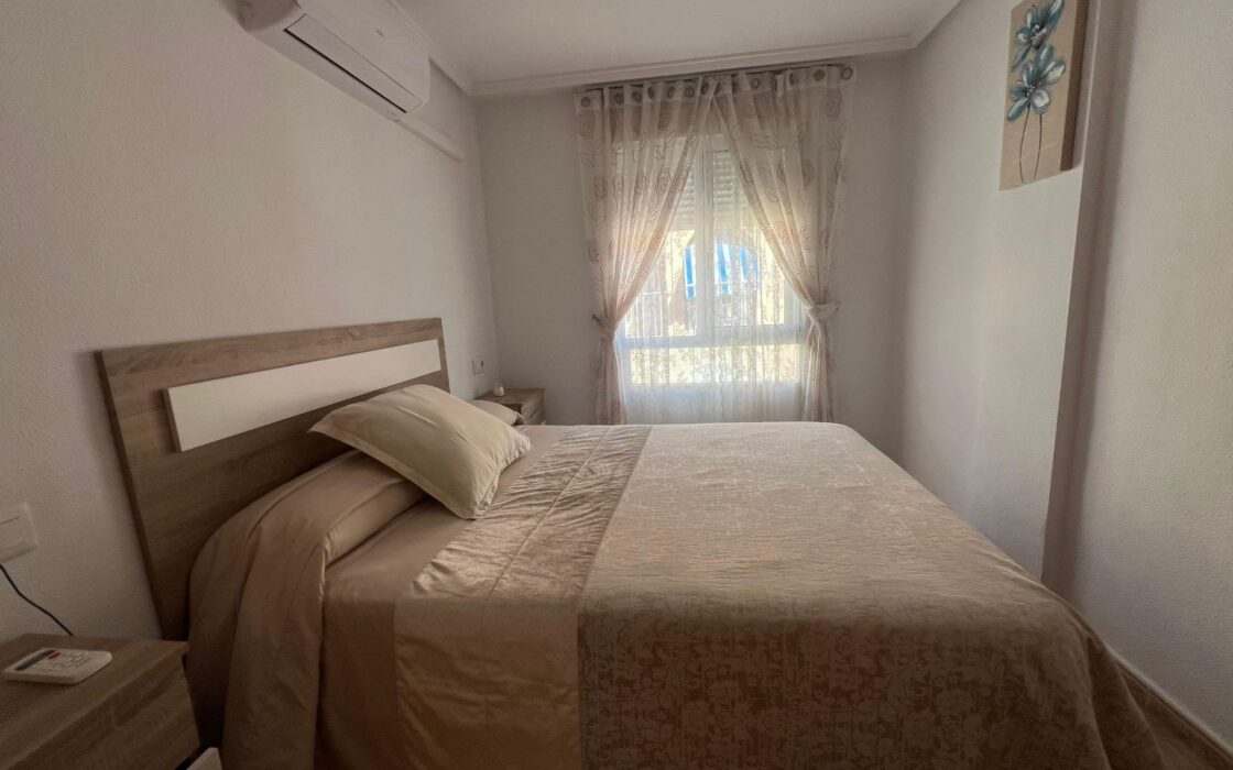 Апартаменты у моря в Торревьехе, 54 кв.м, 3 комнаты