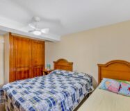 Вилла в Торревьехе 212 кв.м у моря с частным бассейном