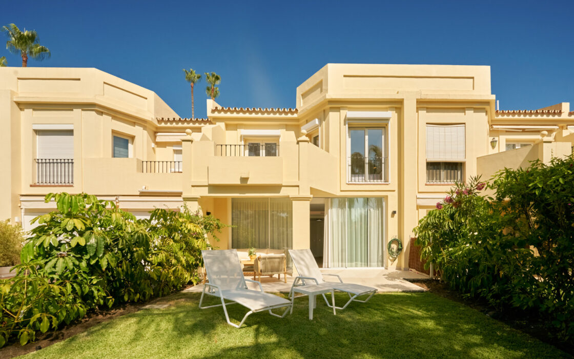 Тайхаус с 3 спальнями в La Quinta Hills, панорама гольфа 240 кв.м