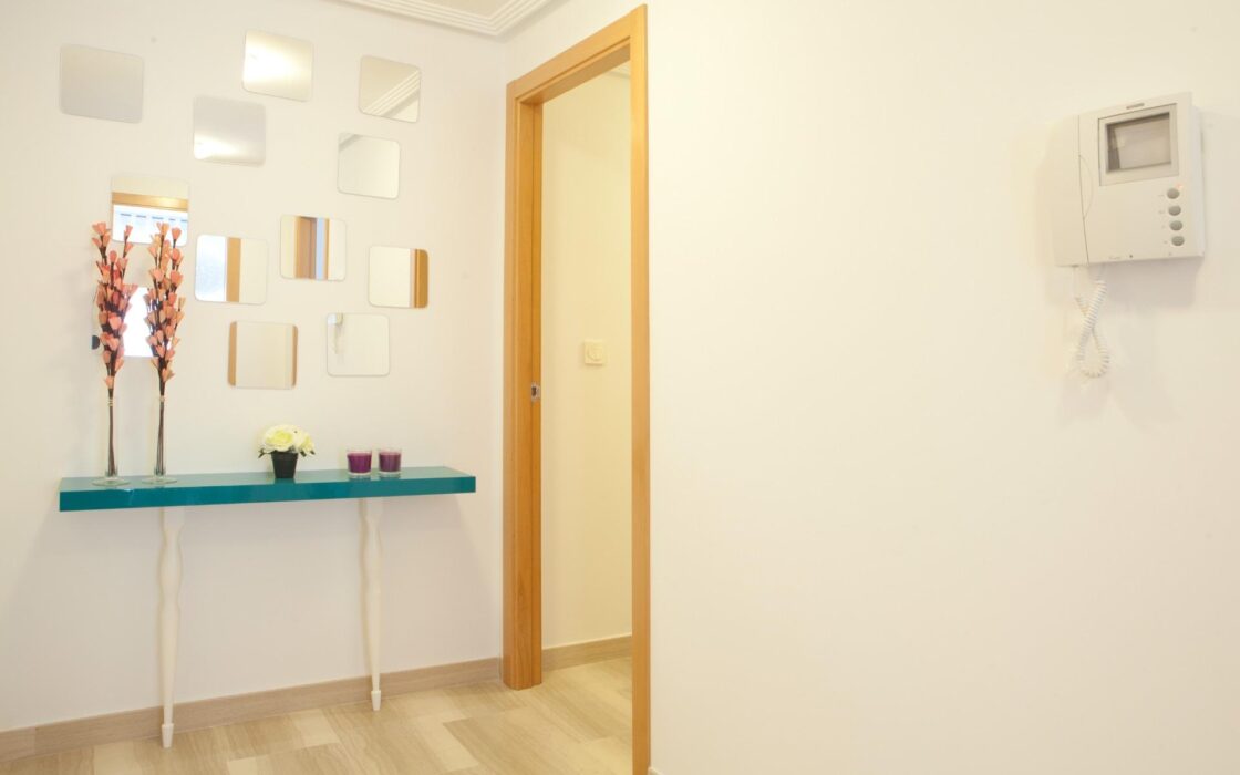 Просторные апартаменты в Санта Пола 127 кв.м у моря