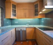 Вилла в Ориуэла Коста 79 кв.м, 4 спальни, 2.5 км до моря