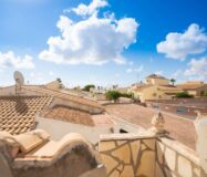 Вилла в Ориуэла Коста 79 кв.м, 4 спальни, 2.5 км до моря