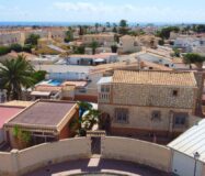 Вилла в Ориуэла Коста 79 кв.м, 4 спальни, 2.5 км до моря