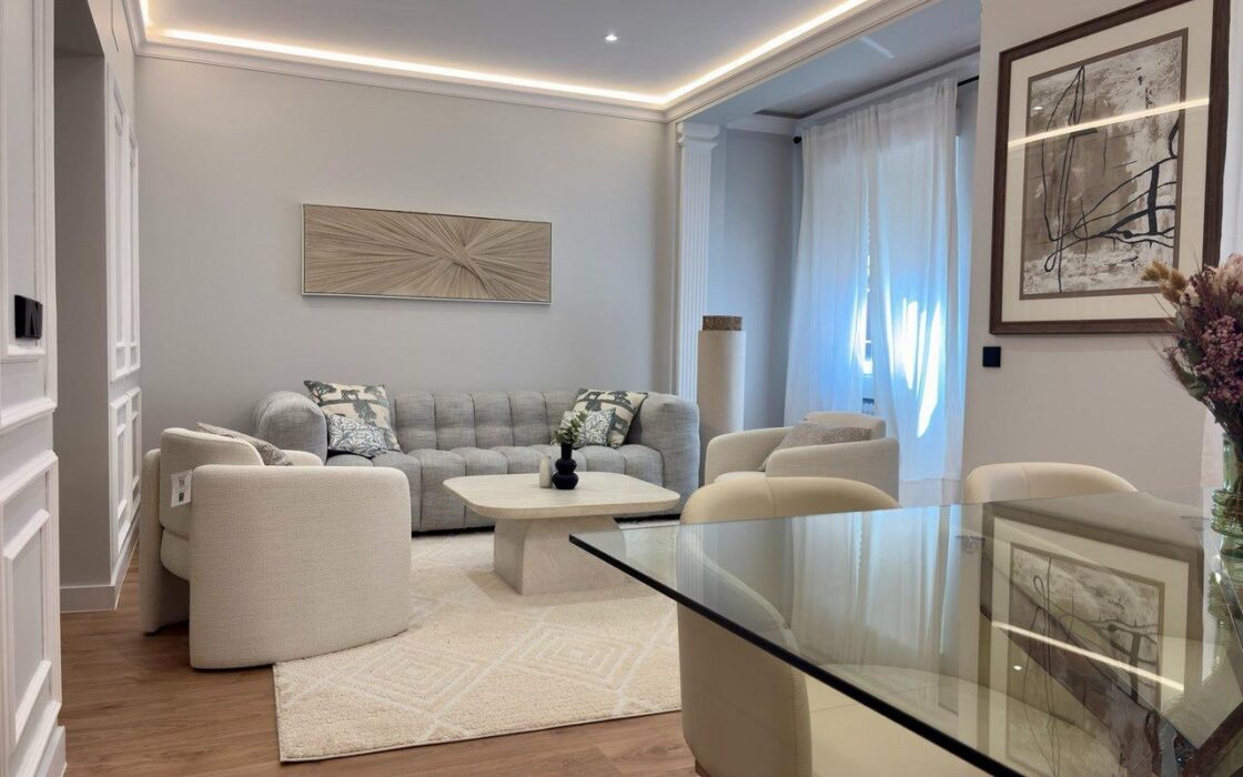 Апартаменты 111 кв.м в Madrid, 3 комнаты, лифт